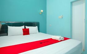 Reddoorz Near Sunrise Mall Mojokerto